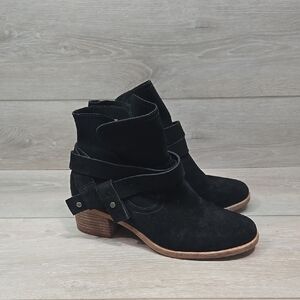 Ugg Australia Women's Black Ankle Suede Boots Shoes Sz 7.5